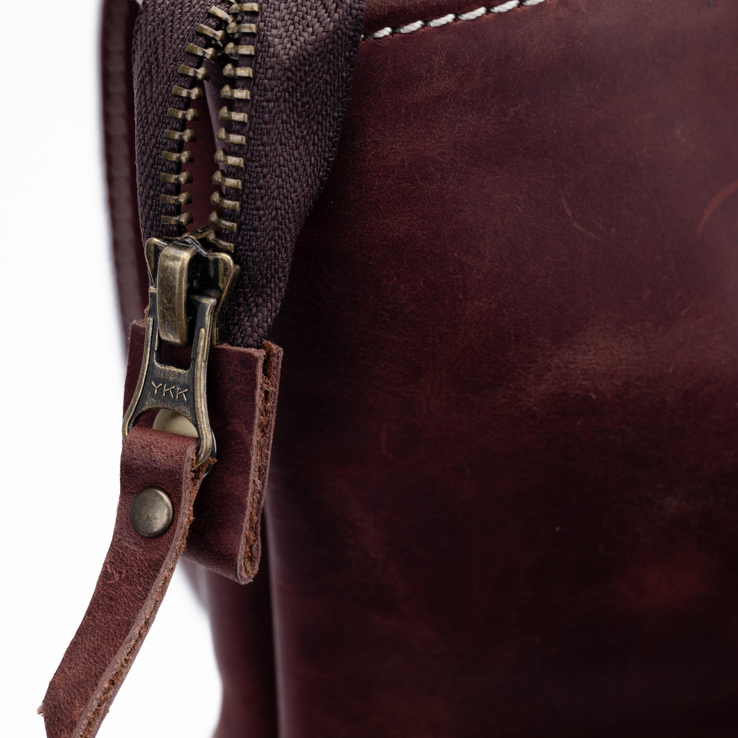 Reese Classic Tote – Handcrafted Vintage Leather Elegance