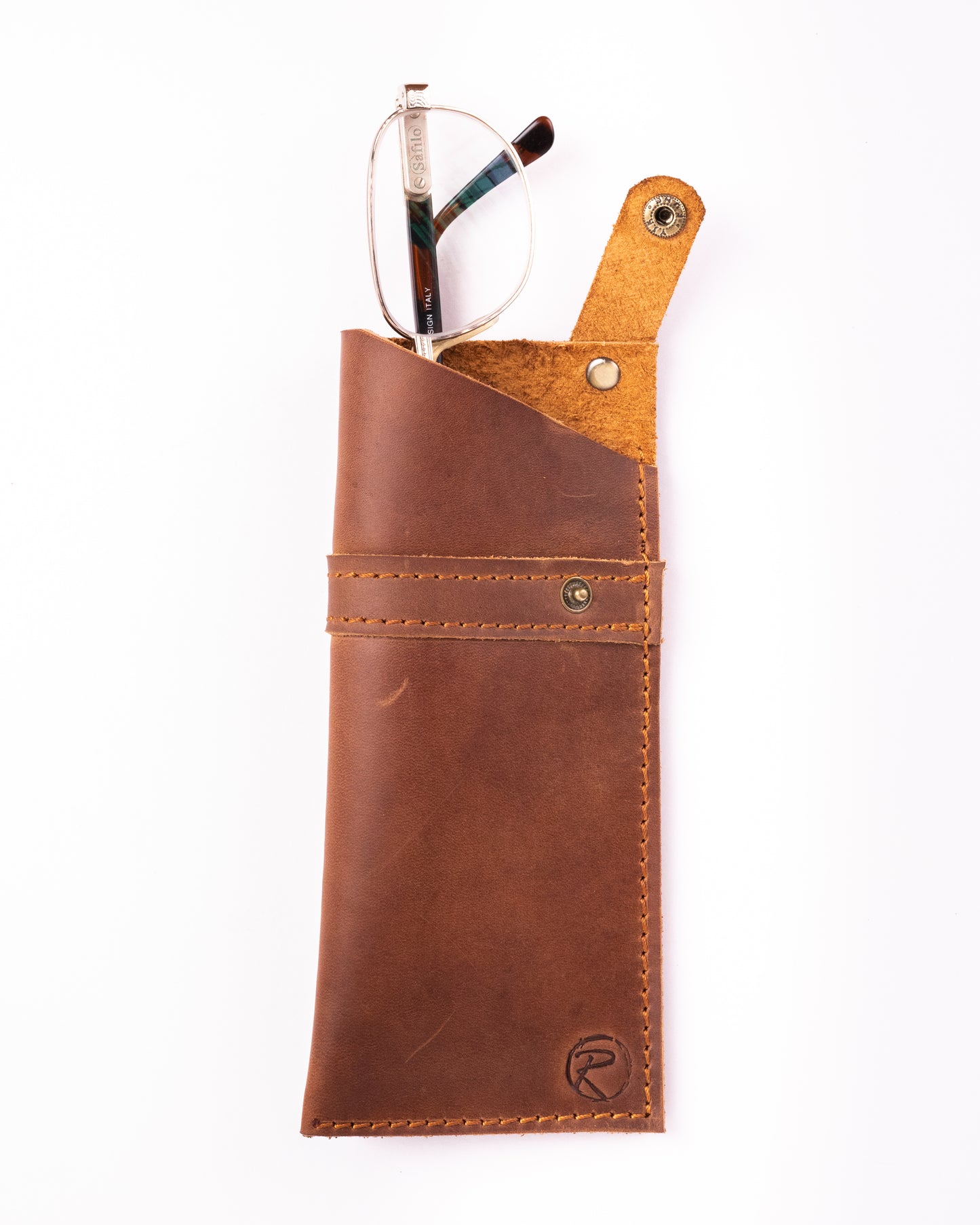 Reese Sunwear Pouch - Handcrafted Vintage Leather Elegance