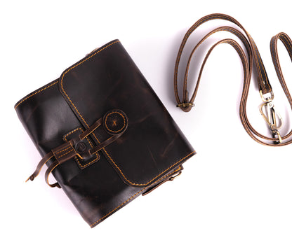 Reese Heritage Crossbody – Compact, Handcrafted, and Timeless