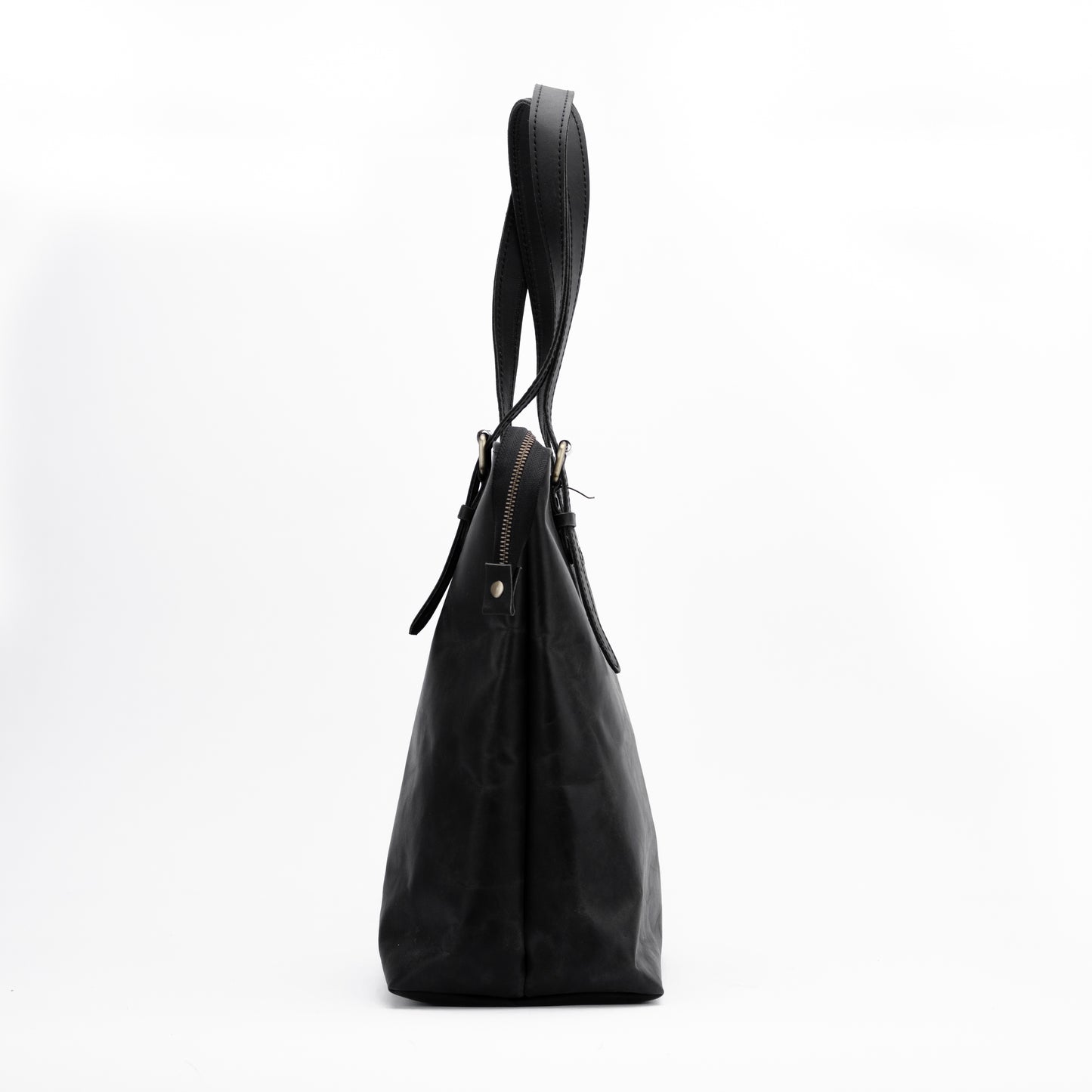 Reese Classic Tote – Handcrafted Vintage Leather Elegance