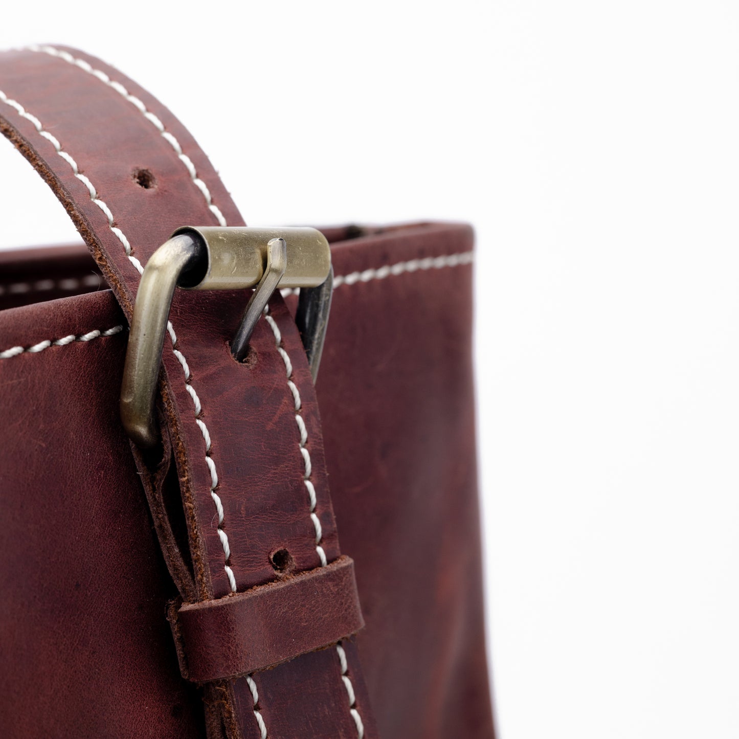 Reese Classic Tote – Handcrafted Vintage Leather Elegance