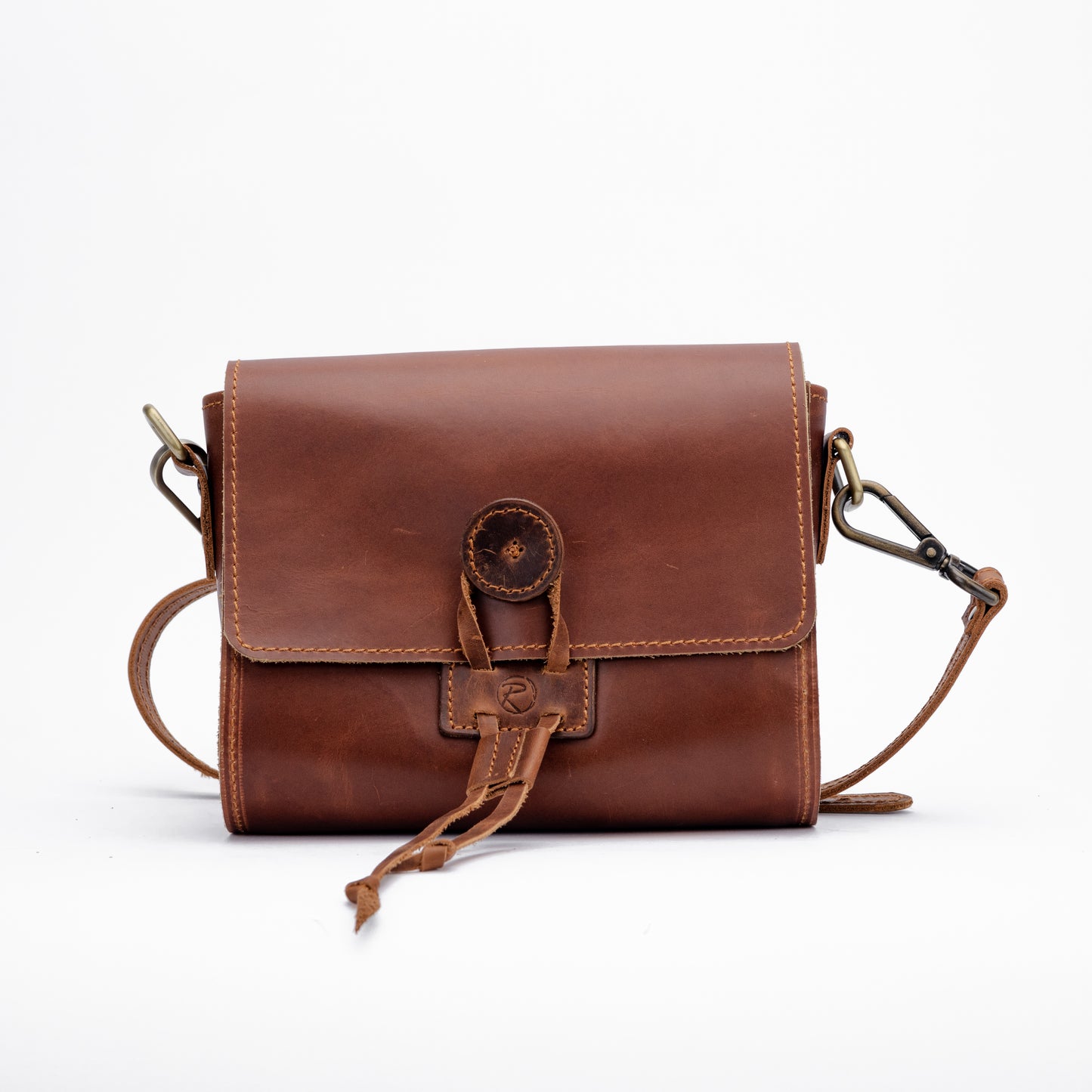 Reese Heritage Crossbody – Compact, Handcrafted, and Timeless
