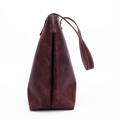Reese Classic Tote – Handcrafted Vintage Leather Elegance