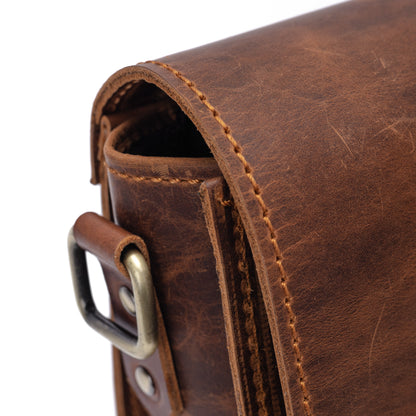 Reese Heritage Crossbody – Compact, Handcrafted, and Timeless