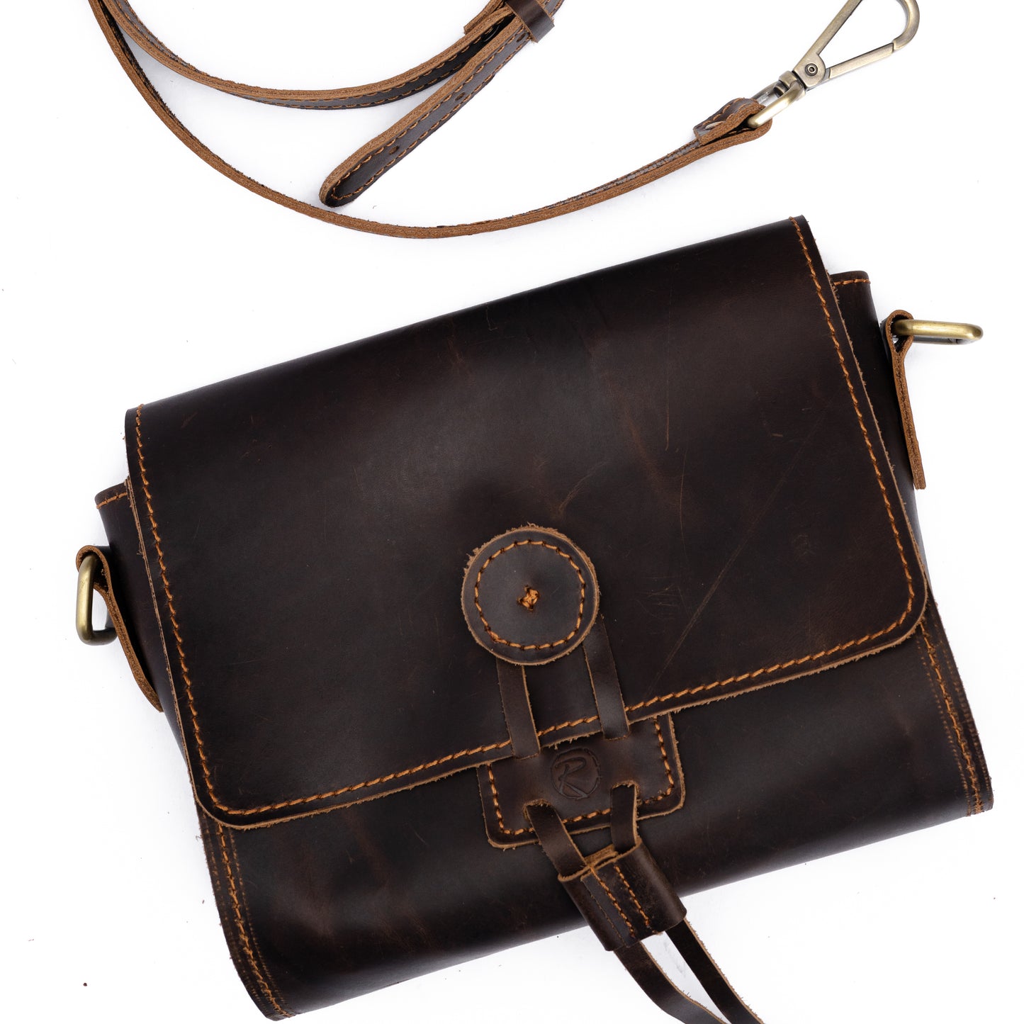 Reese Heritage Crossbody – Compact, Handcrafted, and Timeless