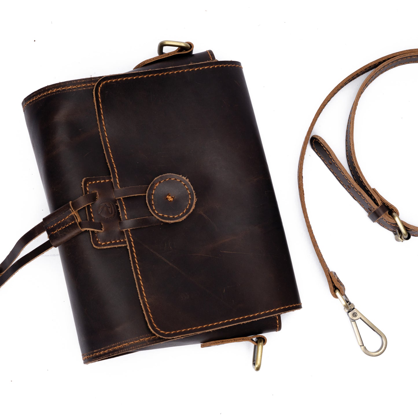Reese Heritage Crossbody – Compact, Handcrafted, and Timeless