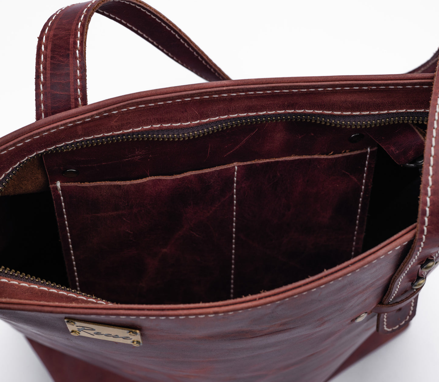 Reese Classic Tote – Handcrafted Vintage Leather Elegance