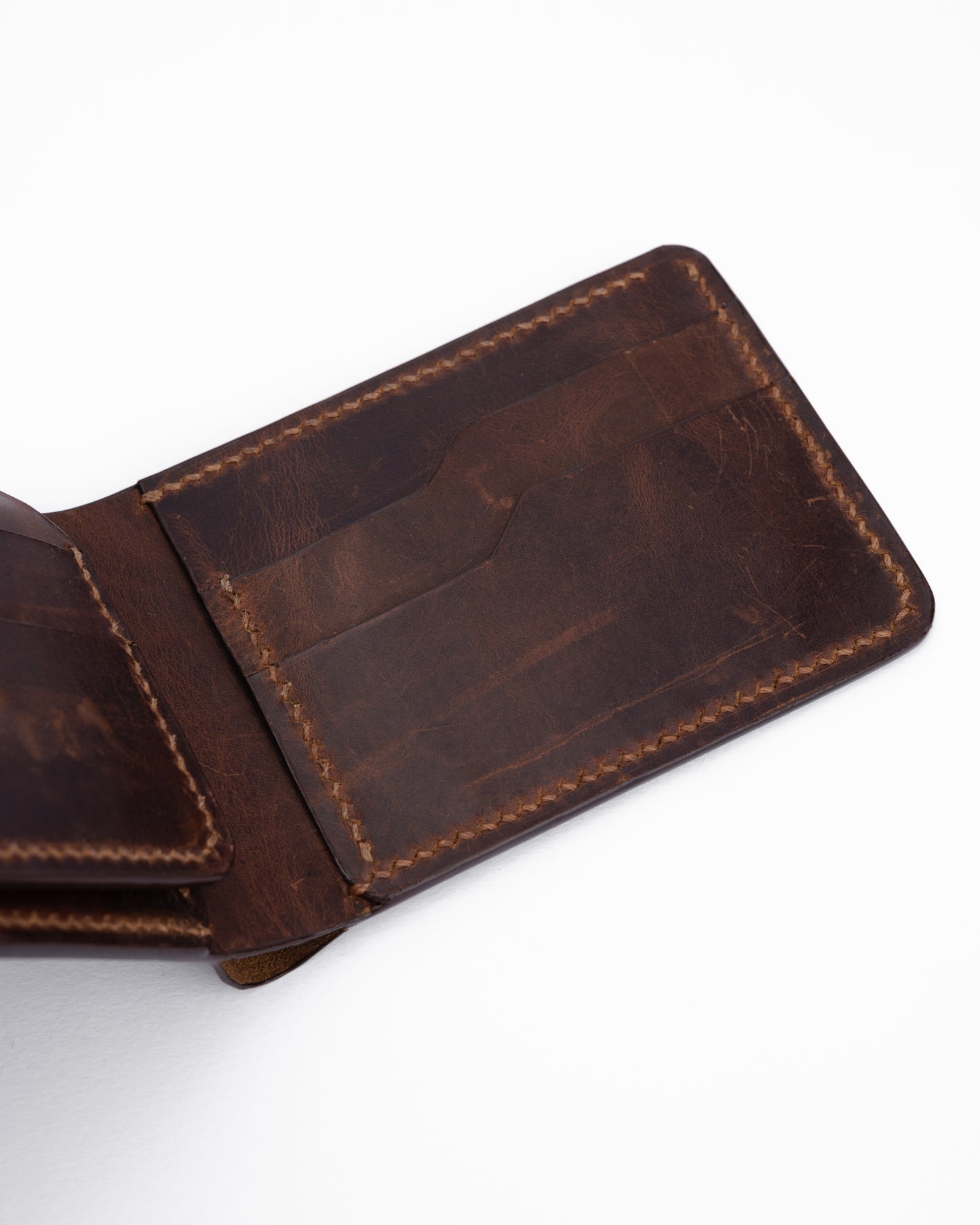 Reese Classic Bifold Wallet – Crafted for Life, Built for Character