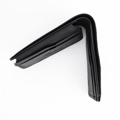 Reese Classic Bifold Wallet – Crafted for Life, Built for Character